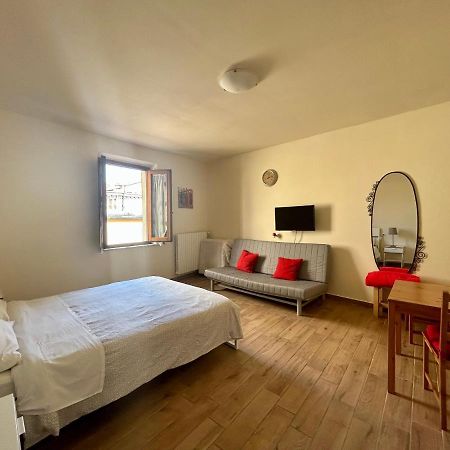 Apartment Nel Centro Della Citta Πιστόια Εξωτερικό φωτογραφία